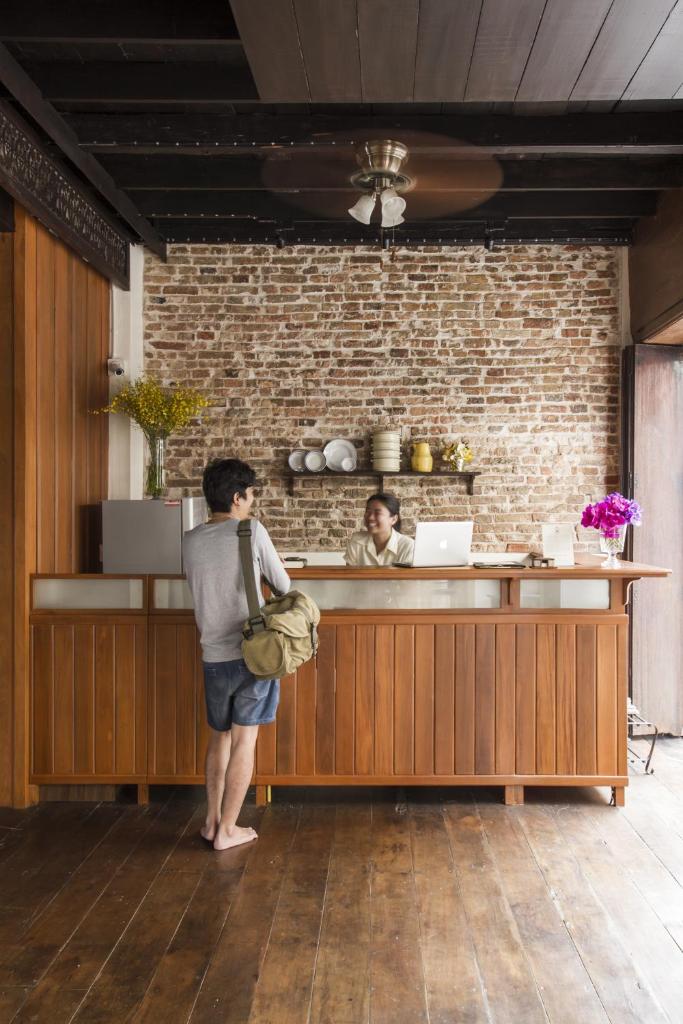 Baan Luang Rajamaitri Historic Inn photo 1