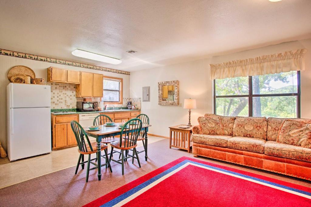 Cozy, Secluded Davis Cabin on 60 Wooded Acres photo 3