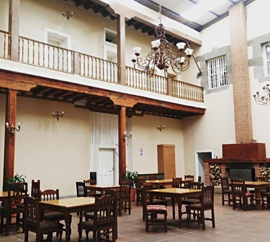 Hotel Casa Blanca