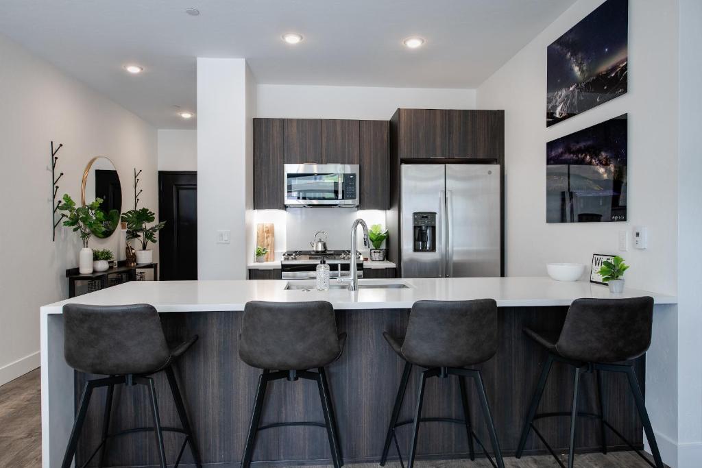 River West Red Peak Condo - Sweet Summit Retreat photo 2