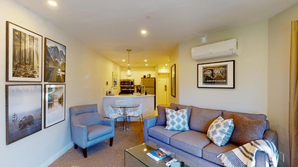 Marketplace Lodge by Whistler Premier