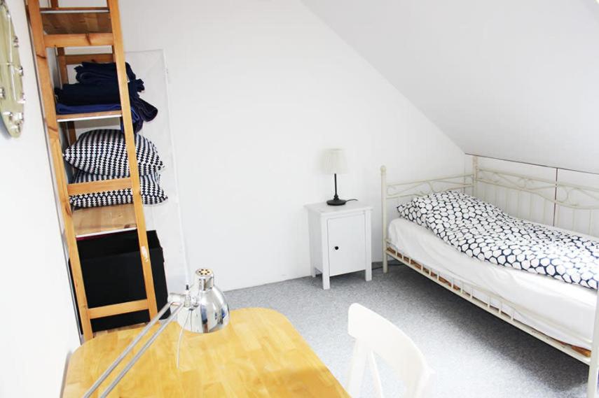 Dejligt værelse lyst og hyggeligt photo 1