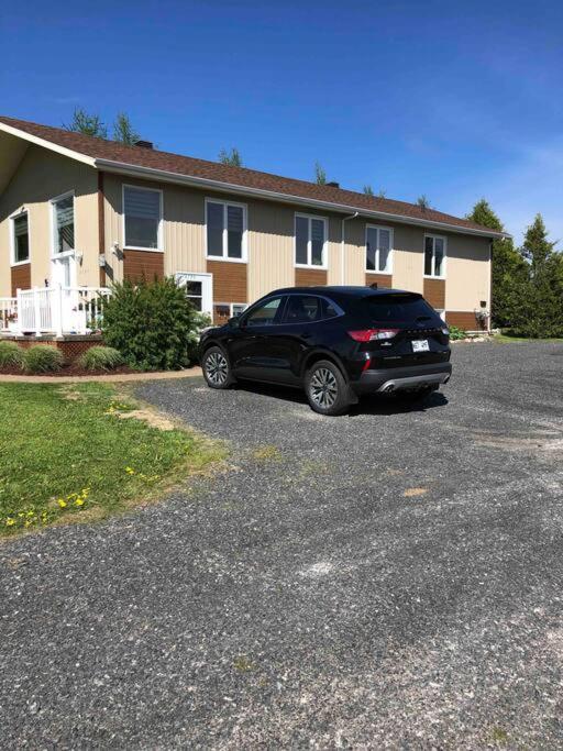 Aux quatre vents 4,5 grand logement privé photo 2