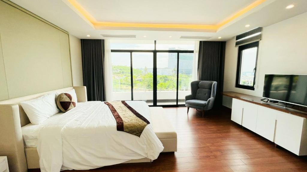 City Bay Apartment - FLC Villas