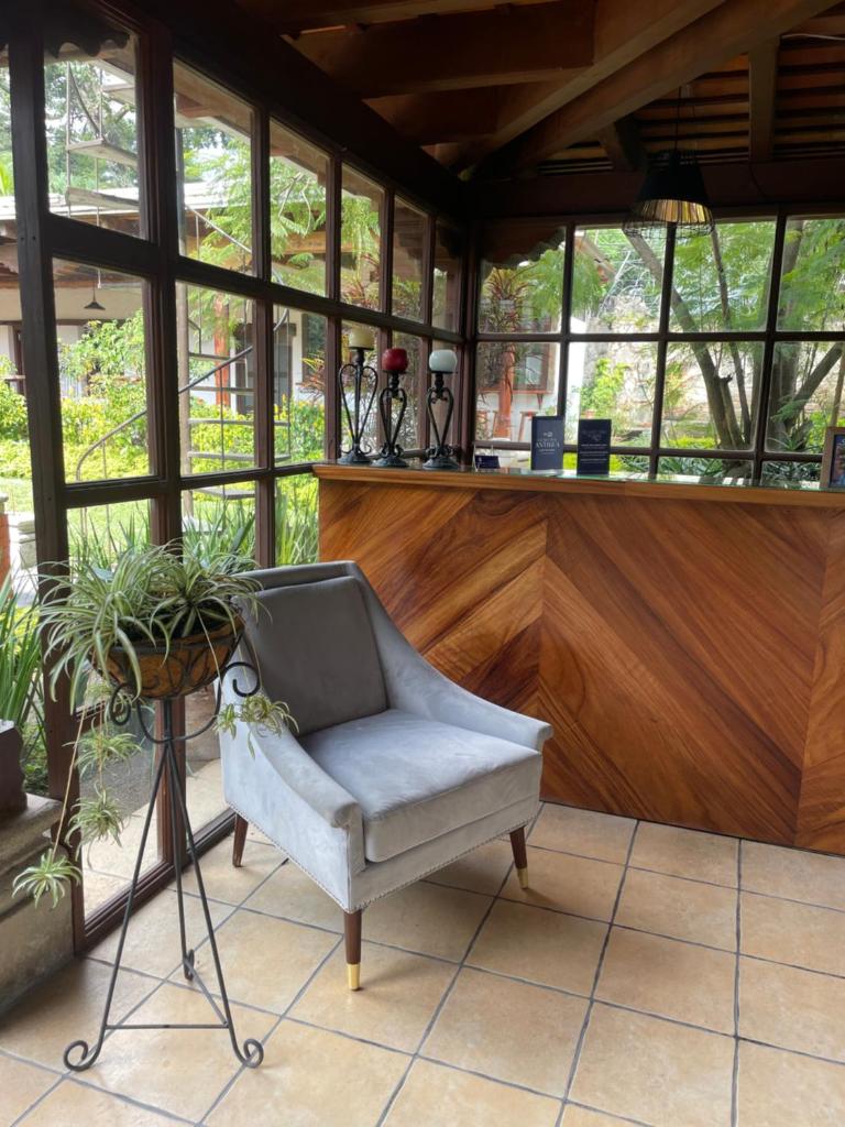 Hotel Cacique Real photo 1