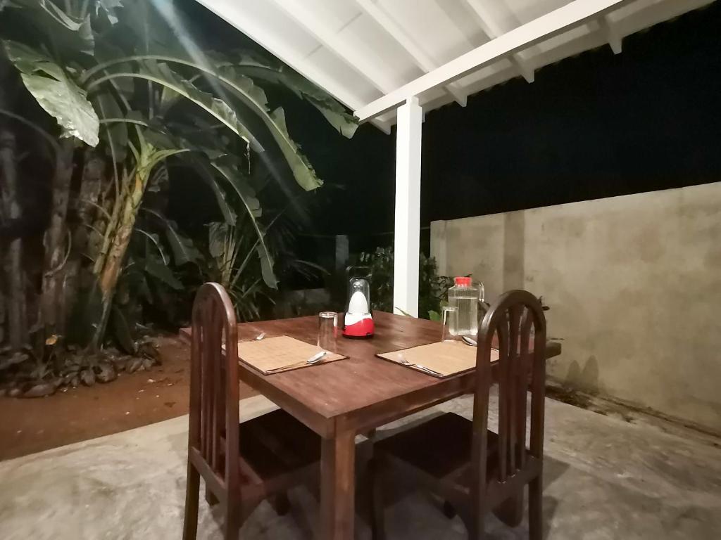 Prarthana House Kalahe Galle Sri Lanka photo 1