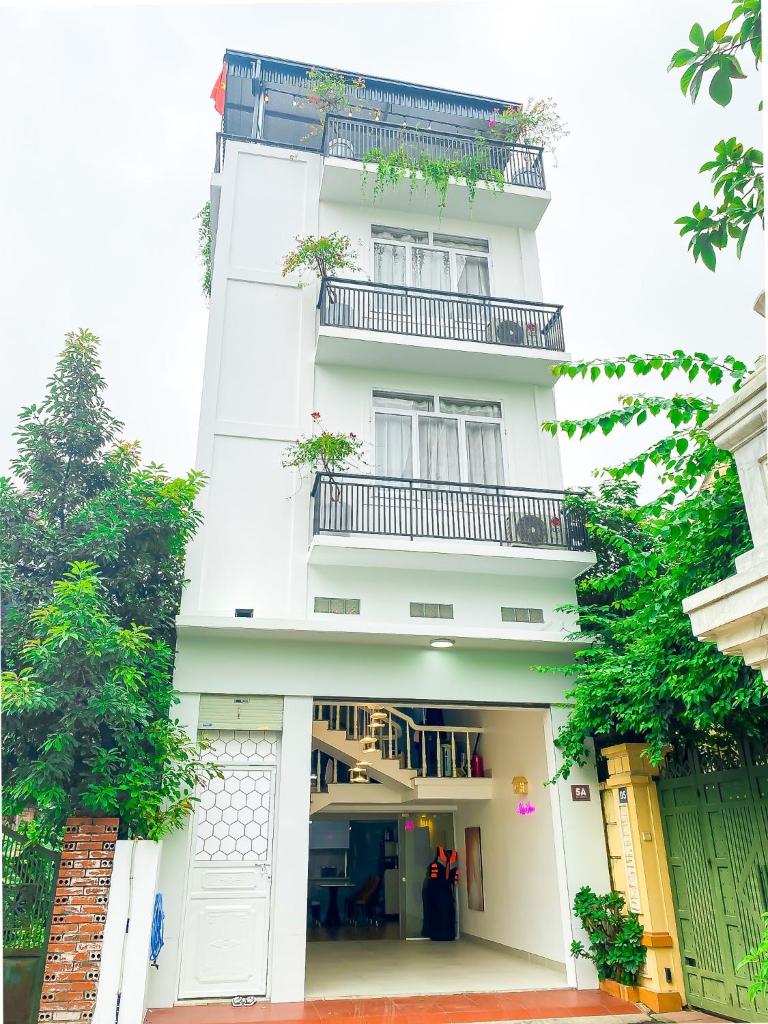 Nắng House Hạ Long