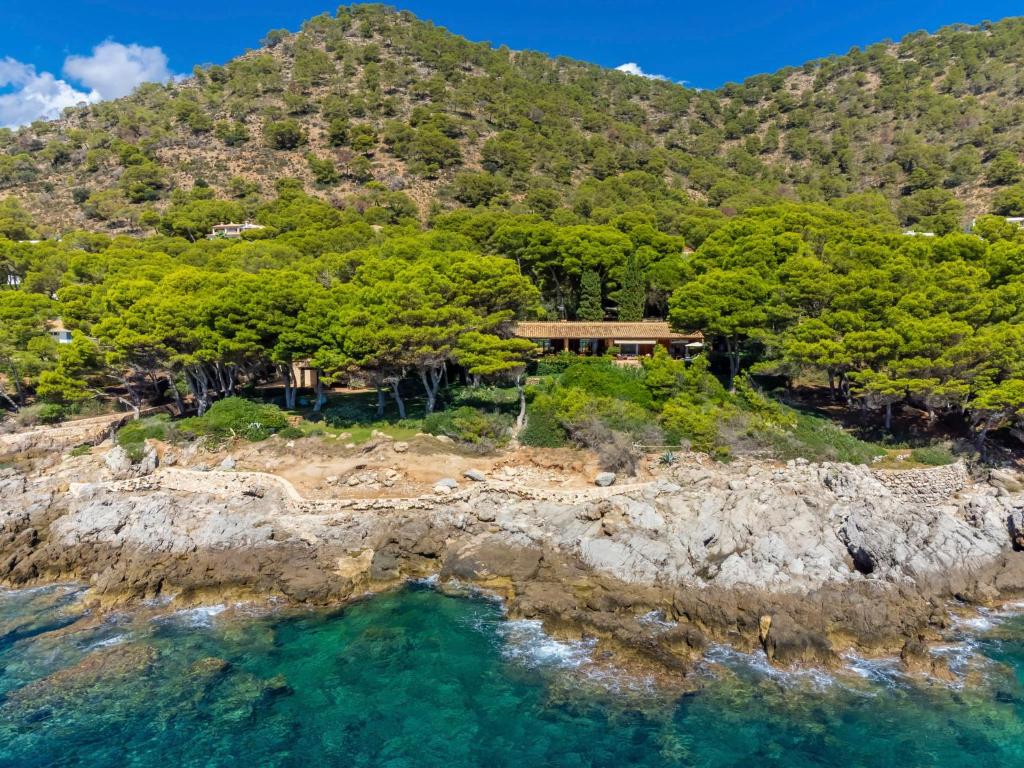 Villa Finca L'Embat - DLP100 by Interhome photo 1