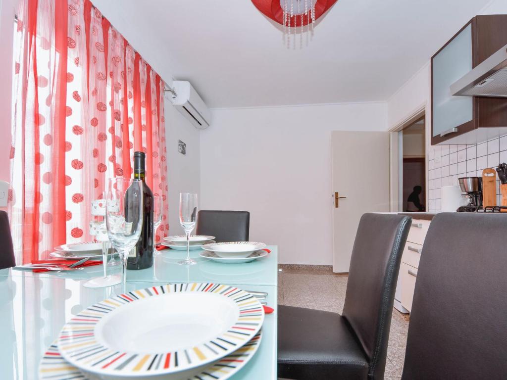 Apartment Jelena by Interhome photo 4