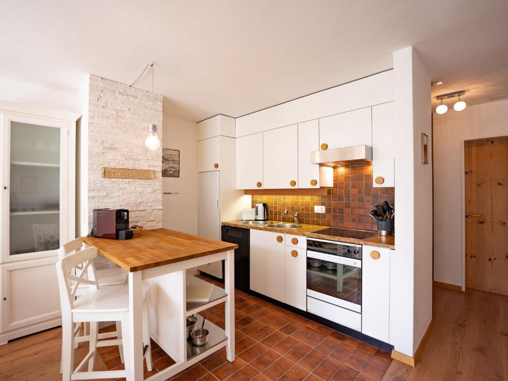 Apartment Chesa Piz Cotschen 3 by Interhome photo 2