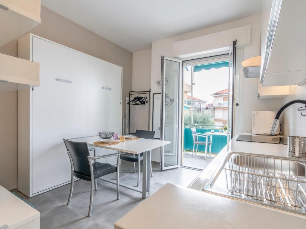 Studio Terrazzino vista Mare by Interhome photo 1