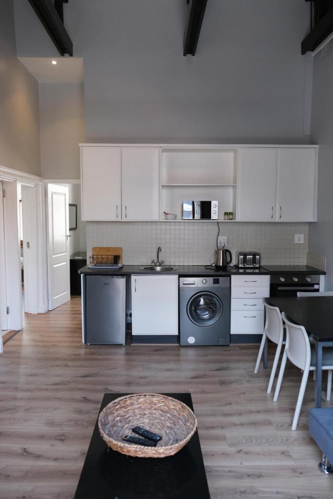 Daddy Long Legs Self Catering Apartments