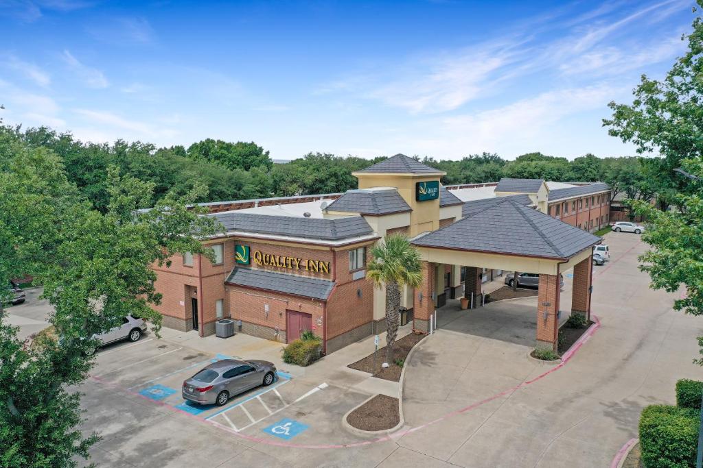 Quality Inn West Plano - Dallas image