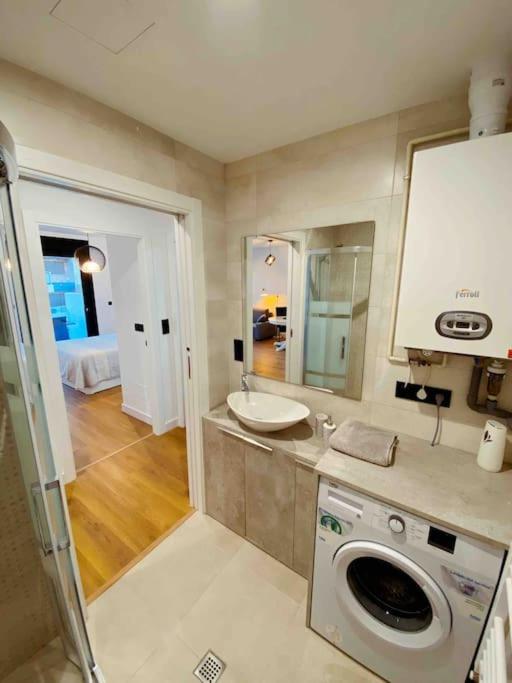 Apartamento en Edificio Nuevo con Piscina photo 3
