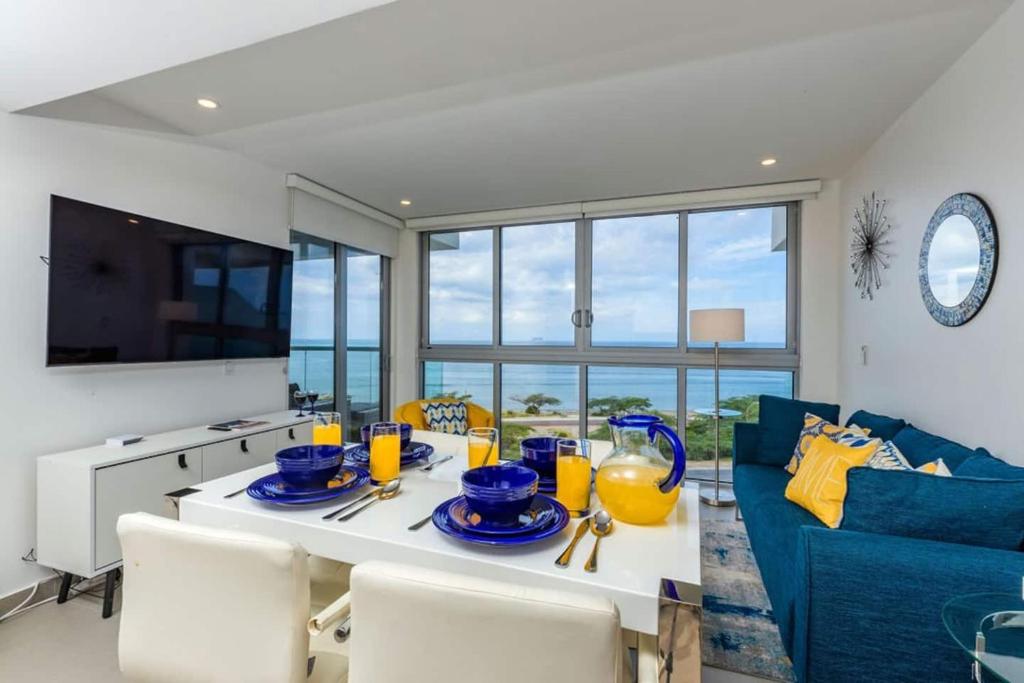Breath Taking Beach Front Views Condo Eagle Beach photo 4