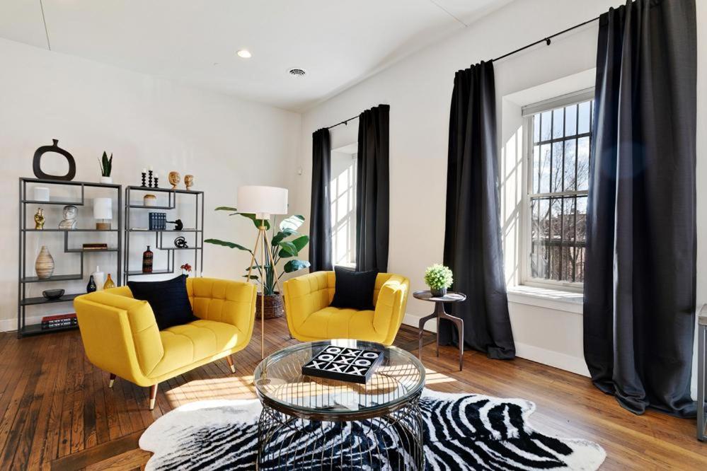 The Penthouse Loft in the Heart of Old Town! photo 2