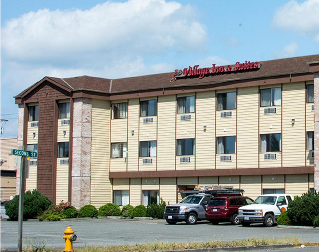 Village Inn & Suites Marysville photo 1