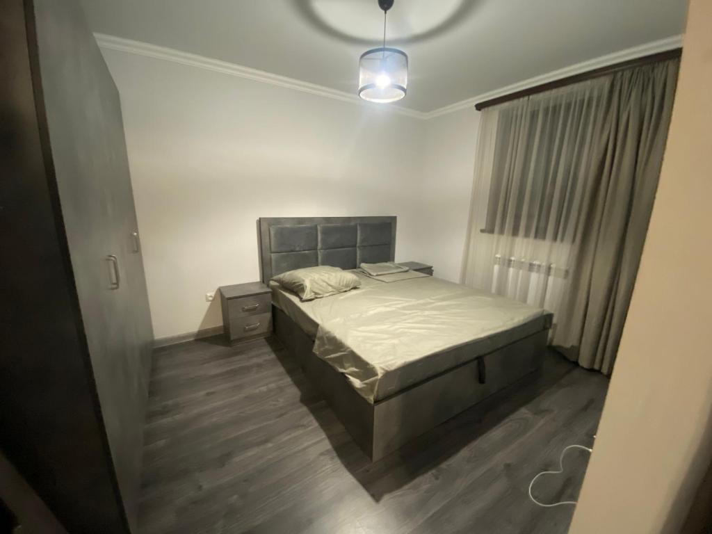 2 Cosy Apartment in townhouse near Airport EVN photo 2