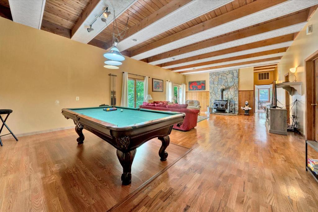 The Main House photo 3