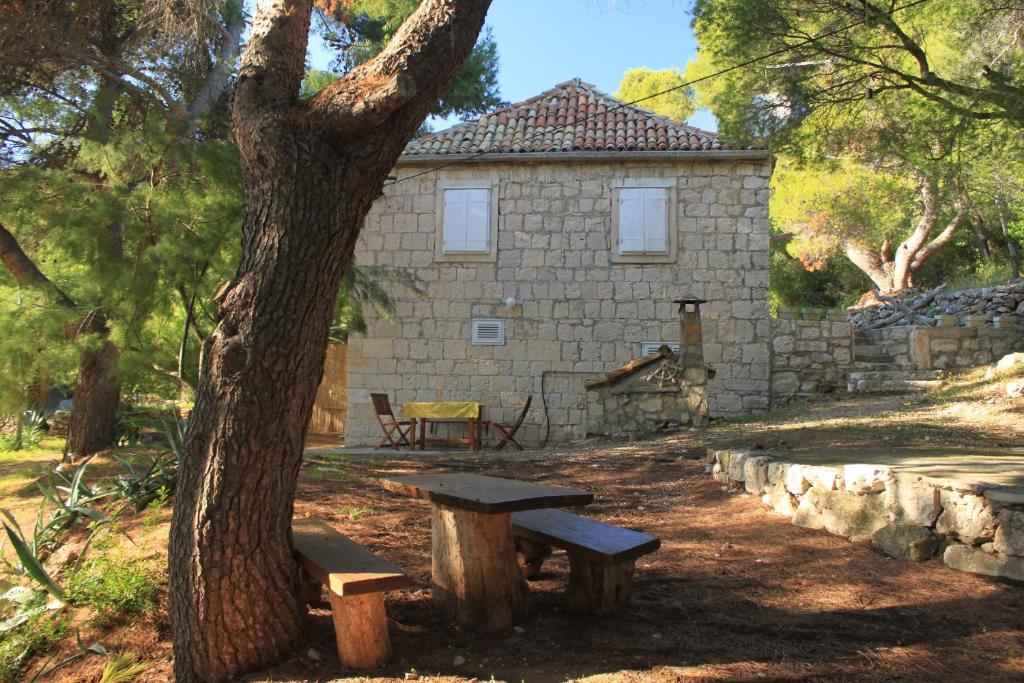 Apartments by the sea Milna, Vis - 8490 photo 2