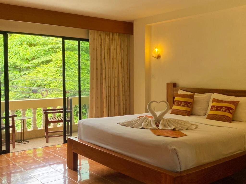 Kata View Guest House photo 4