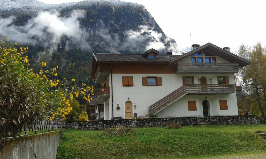 DOLOMITI DA VIVERE photo 1