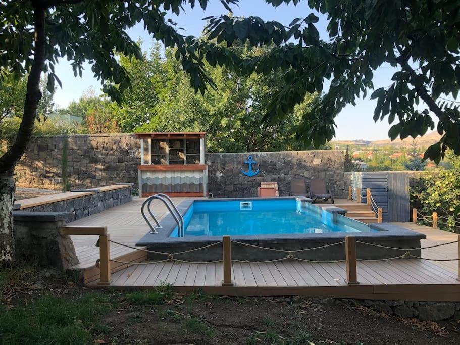 Cheerful 3-bedroom villa with pool photo 2