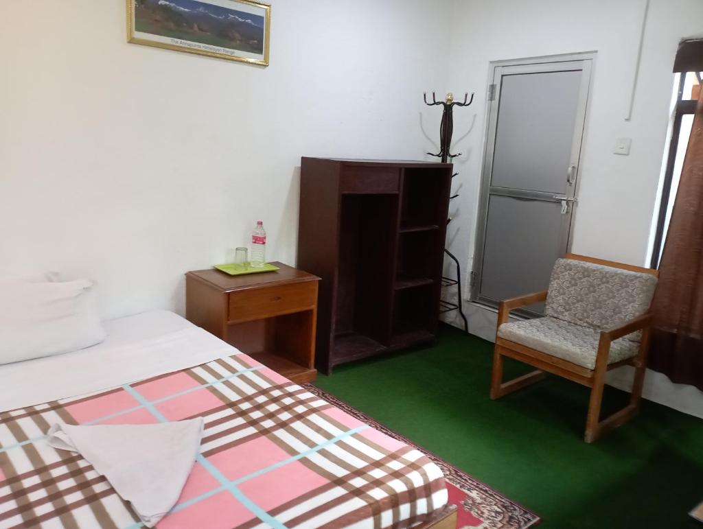 Gurkha Lodge photo 1
