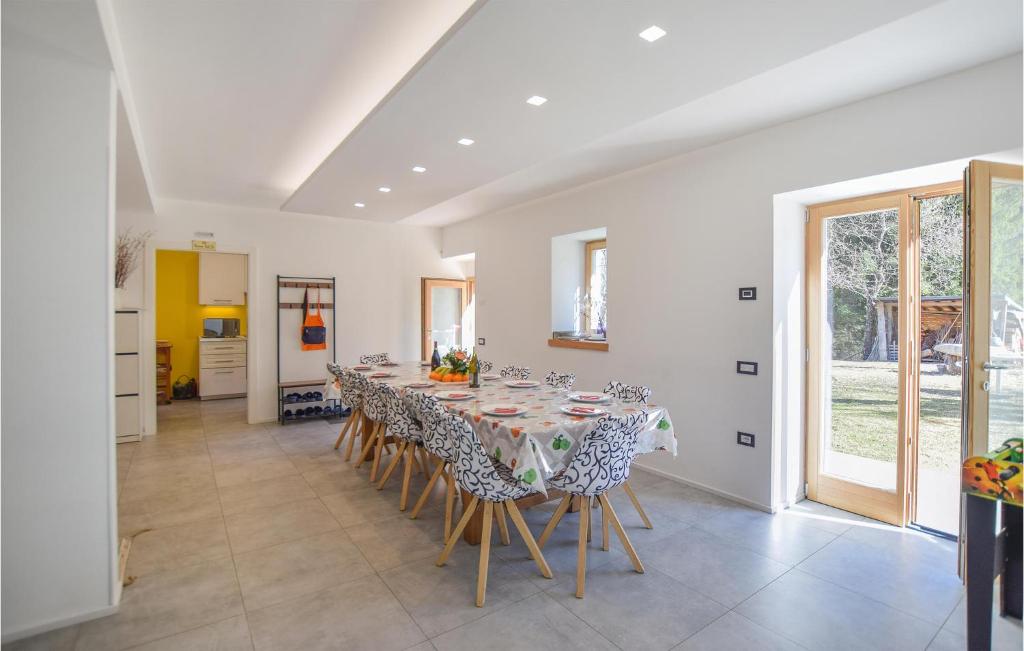 Amazing Home In Ledro With Wifi And 3 Bedrooms photo 3