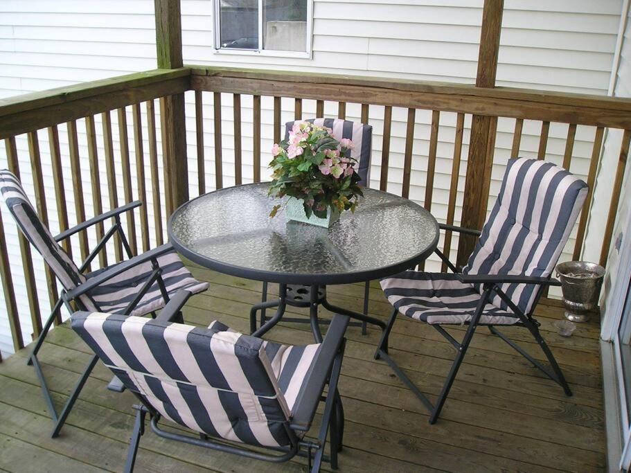 2 Bedroom Condo in Rehoboth Beach w/ New Bed