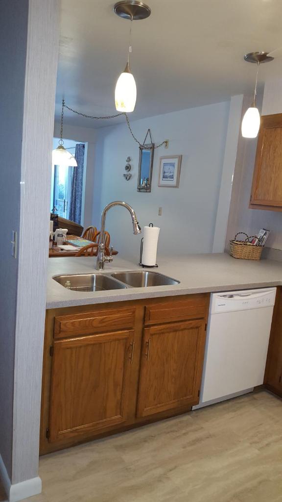 2 Bedroom Condo in Rehoboth Beach w/ New Bed photo 1