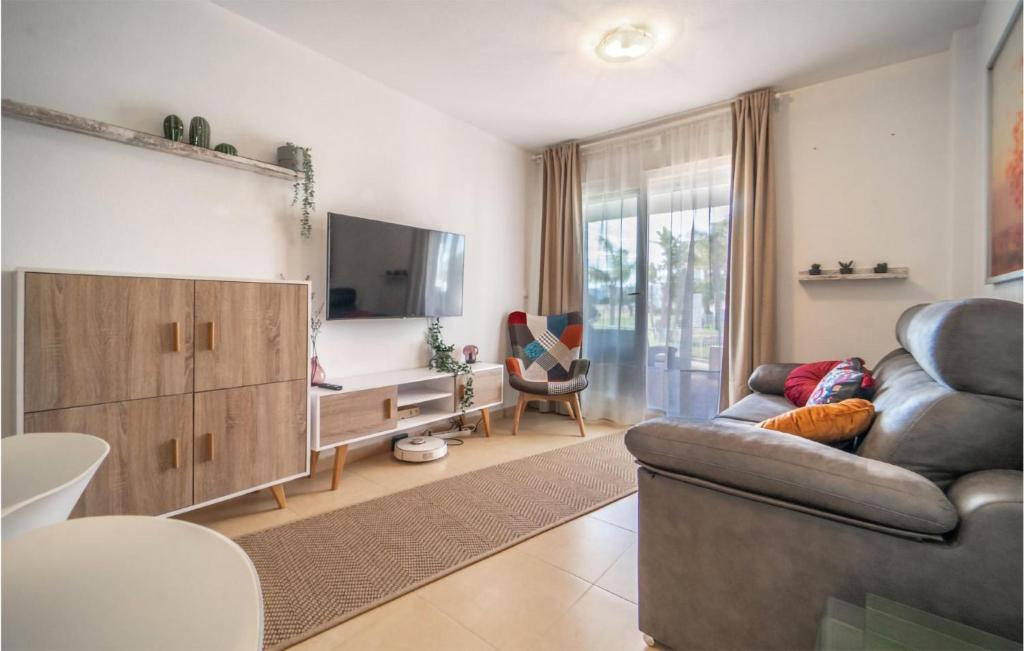 Awesome Apartment In Torre Pacheco With Outdoor Swimming Pool, Swimming Pool And 2 Bedrooms photo 2