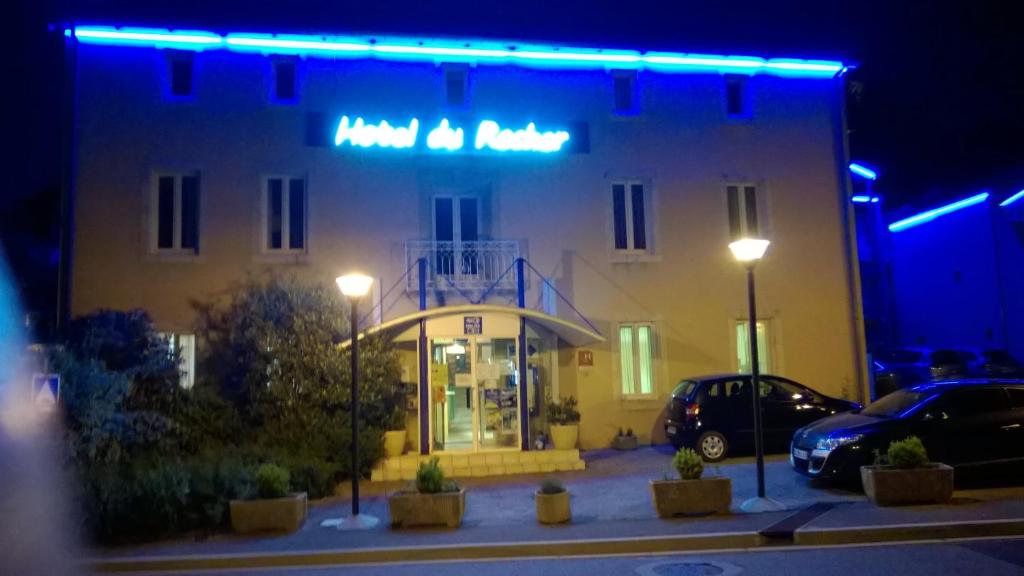 Hotel Du Rocher photo 3