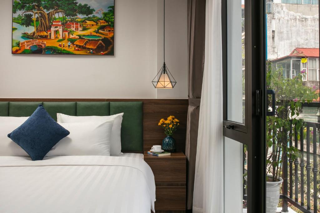 Hanoi Vacanza Premier Hotel