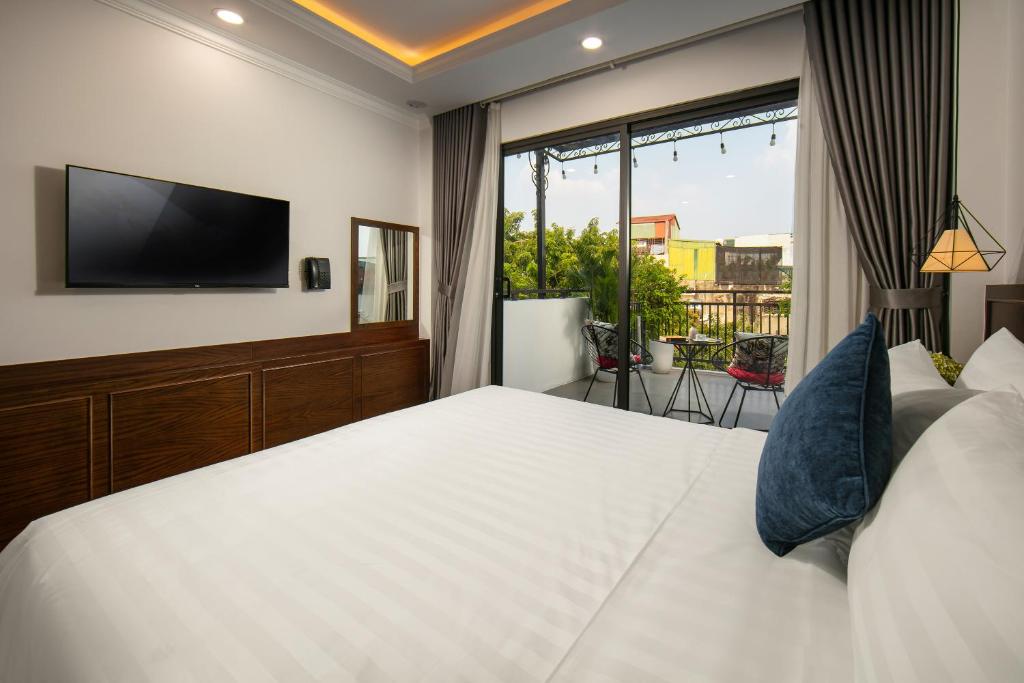 Hanoi Vacanza Premier Hotel