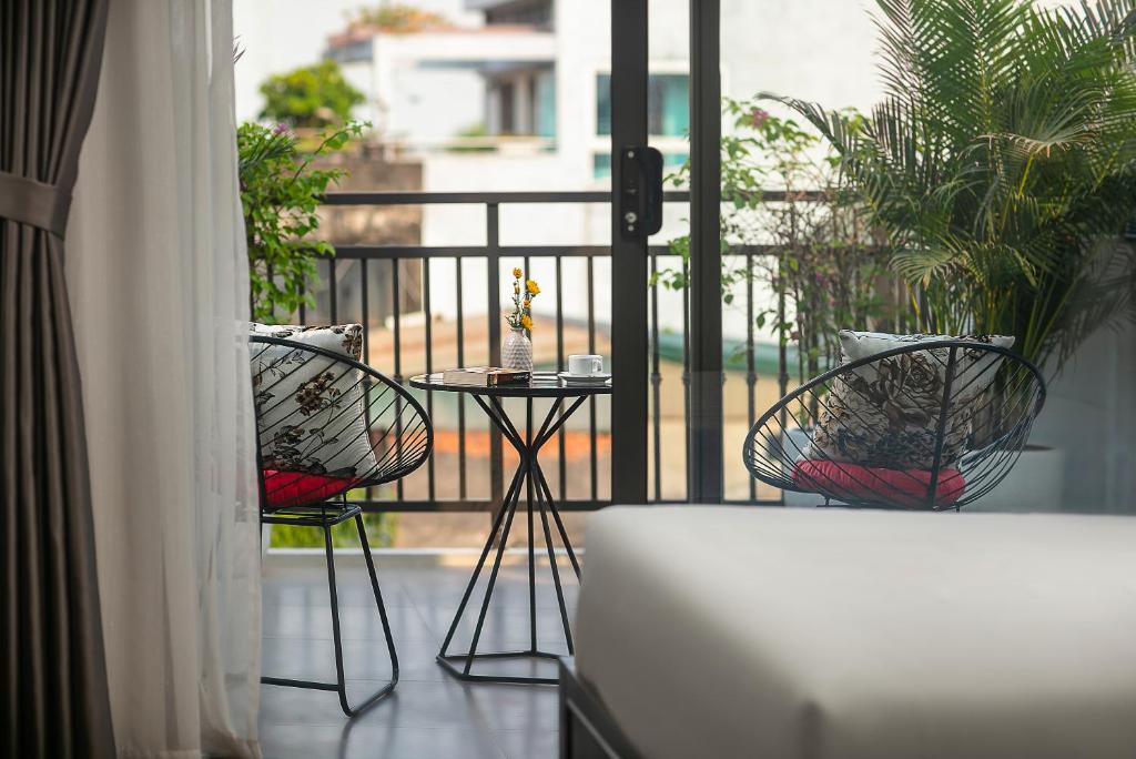 Hanoi Vacanza Premier Hotel