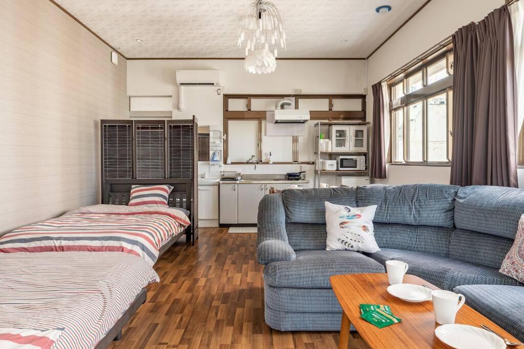 2フロア貸切最大15名 国際通り徒歩1分 駐車場1台無料 Paradise inn 安里 photo 1