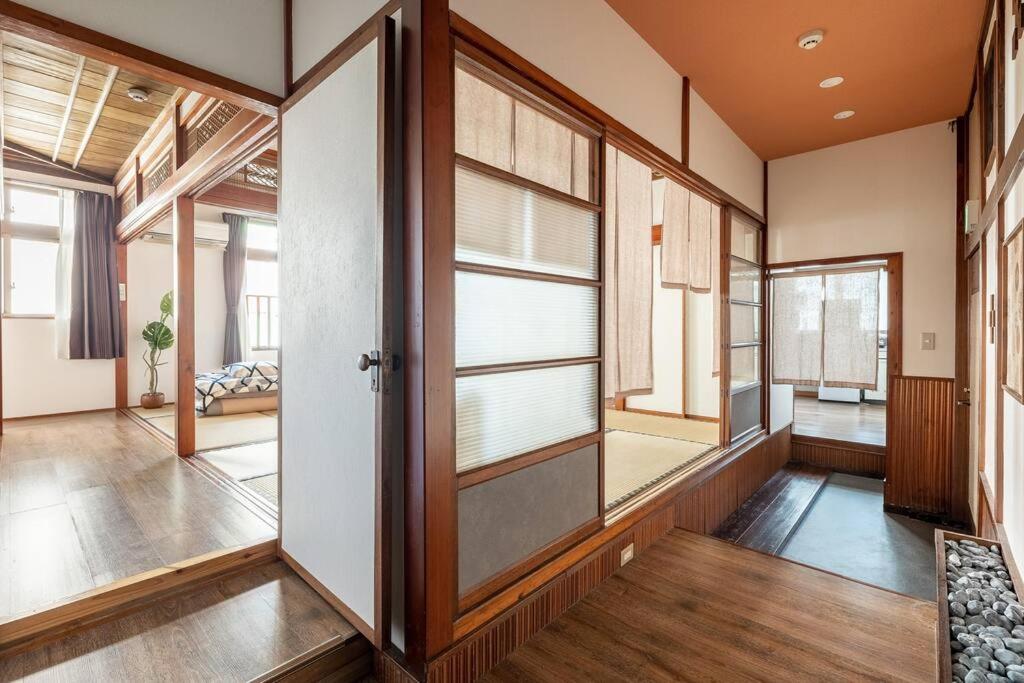 2フロア貸切最大15名 国際通り徒歩1分 駐車場1台無料 Paradise inn 安里 photo 2