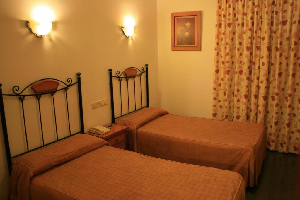 Hostal San Andres photo 3