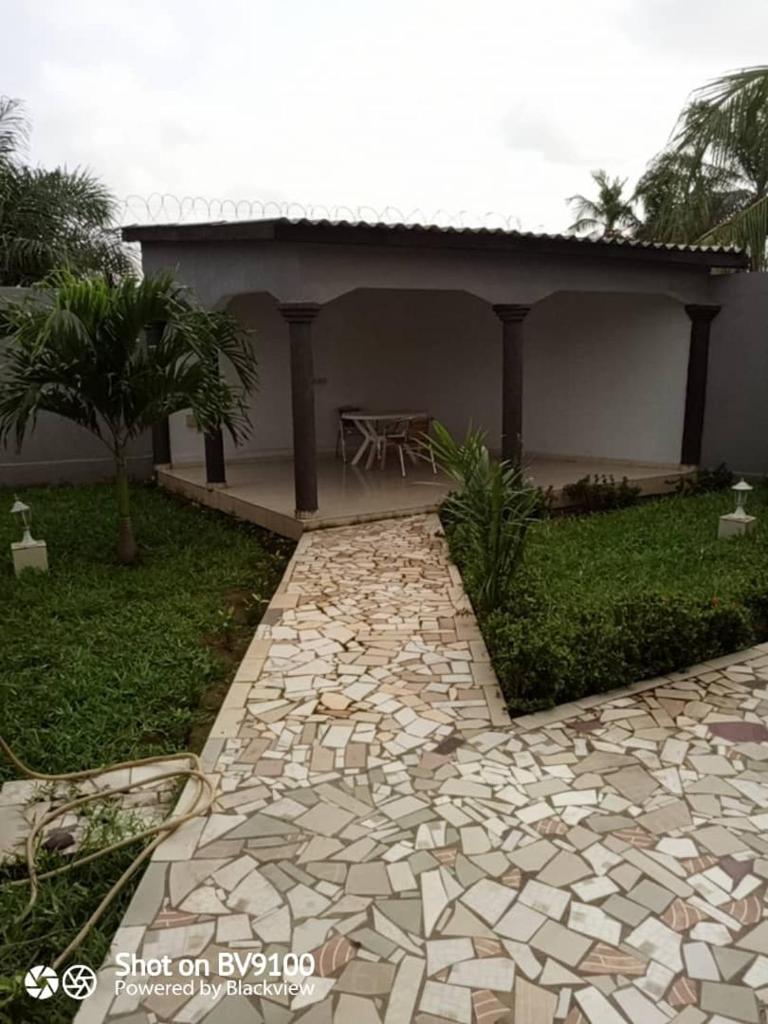 Reserva.africa villa duplex Baguida afanoukope
