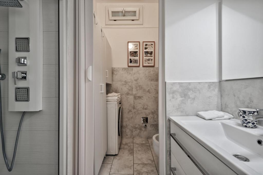 Casa LENA by Apartments To Art photo 3