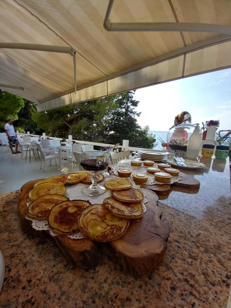 Yasos Suites photo 1