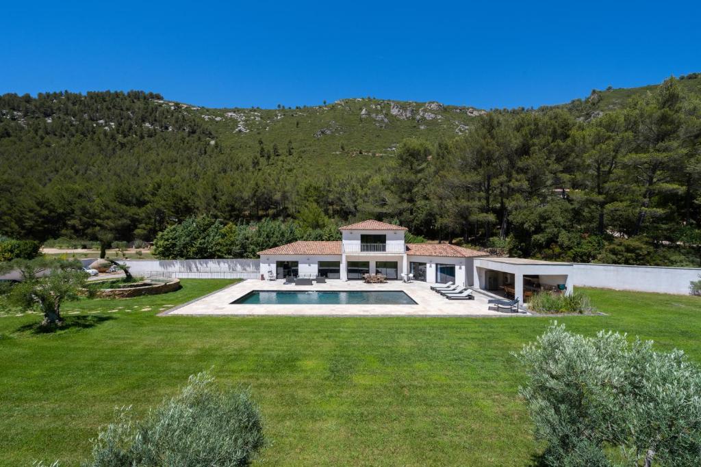 VILLA KOÏ CASTELLET*PISCINE*SPA*SALLE DE SPORT*CINÉMA* photo 1