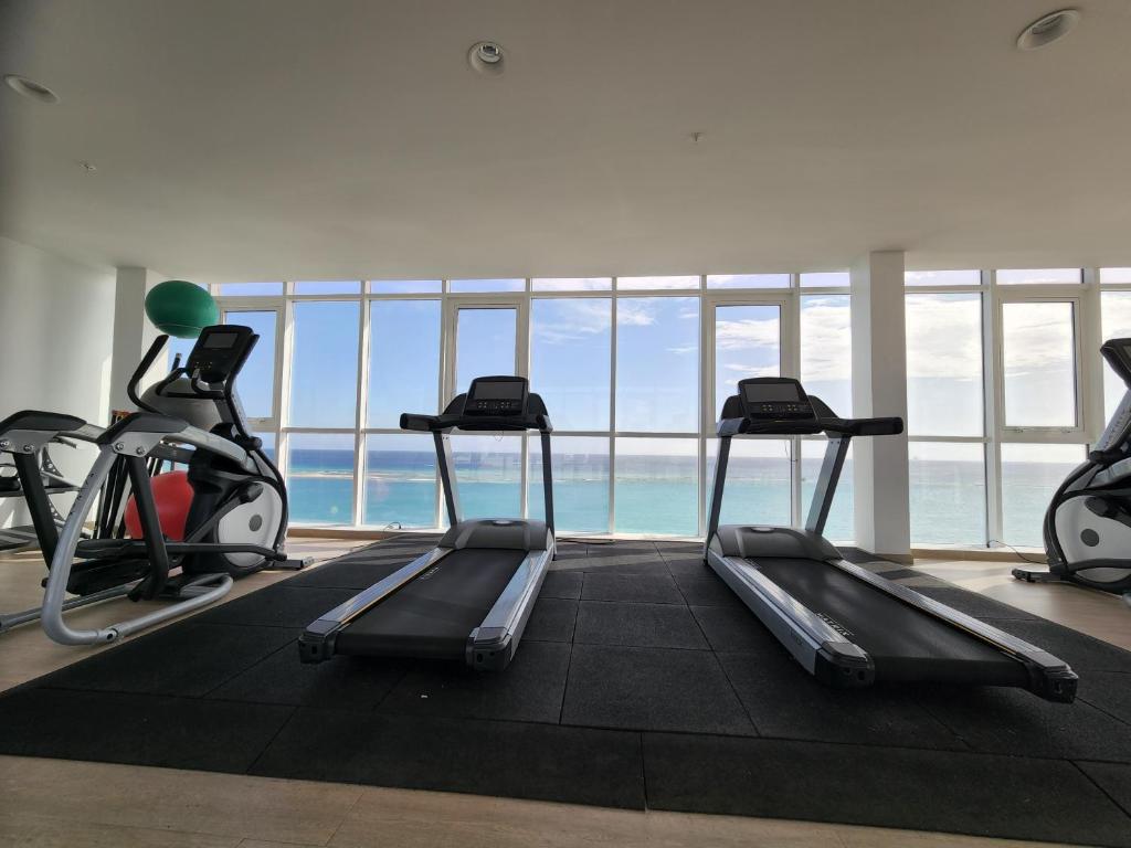 ARUBA DREAM GETAWAY 2BR/2BT OCEAN & POOL VIEW photo 4