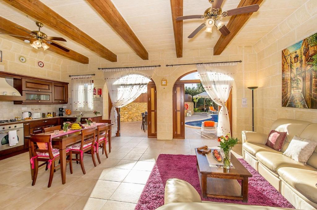 Rebbiegha Holiday Home photo 2