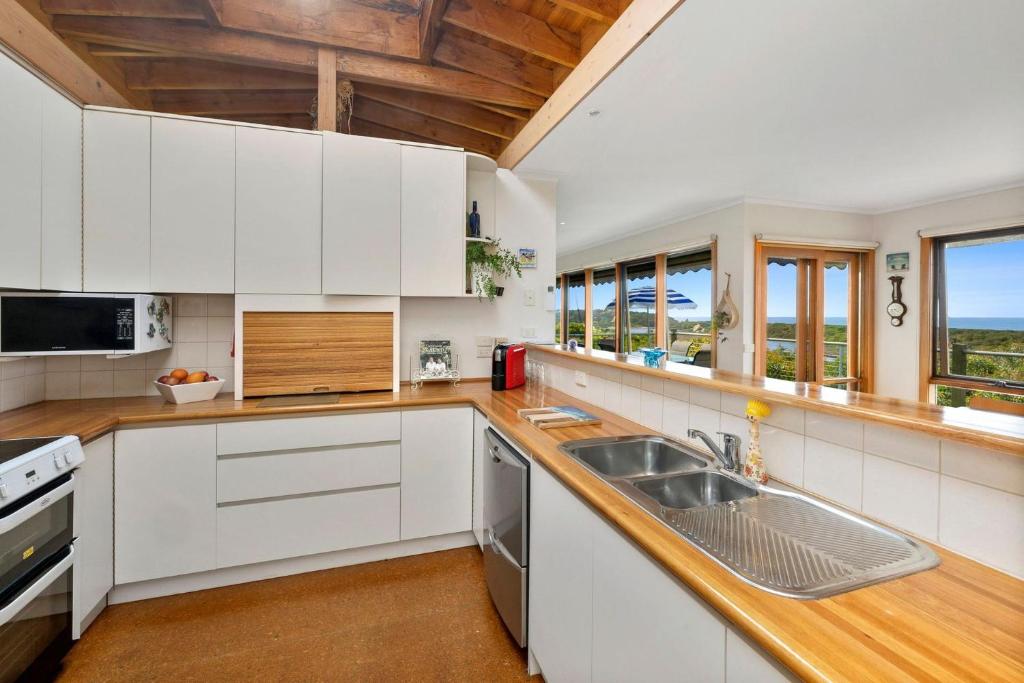 Ocean Breeze Fairhaven photo 4