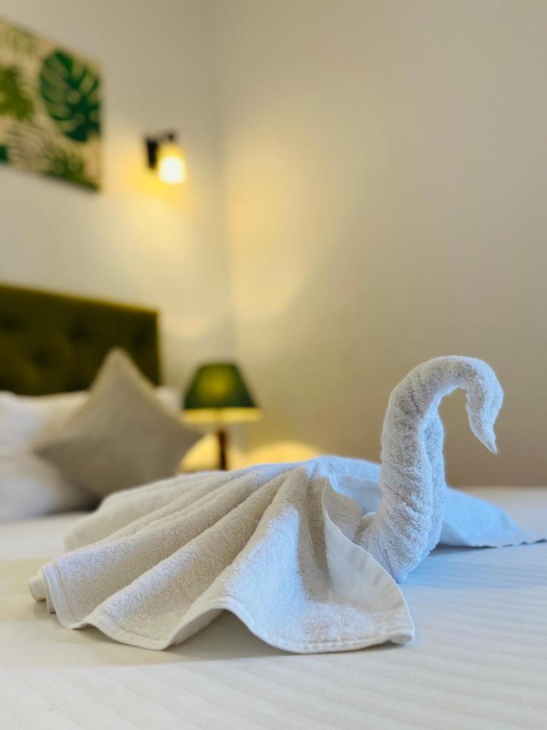 J Leaf Hotel By Blue Bird photo 4