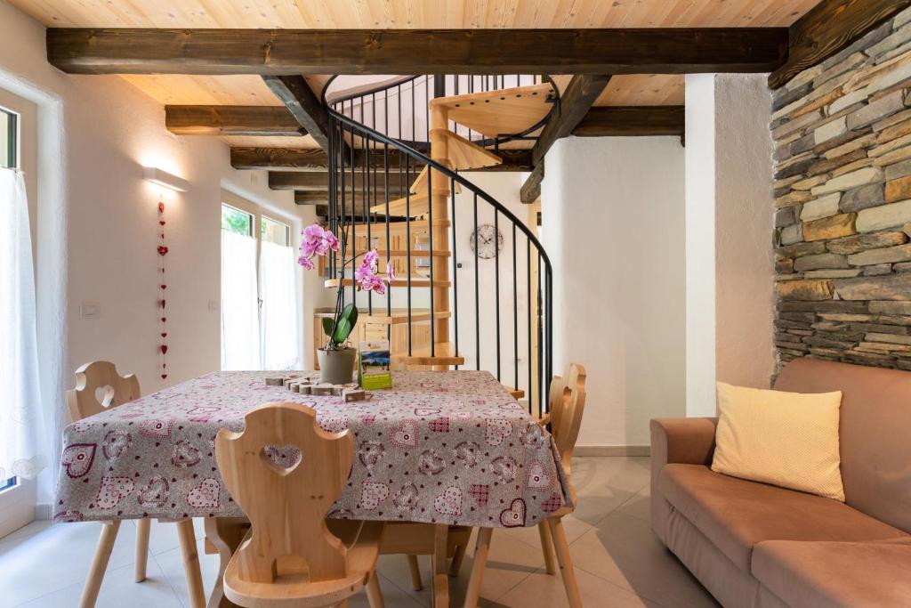 VILLAGGIO VAL MOLINI photo 4