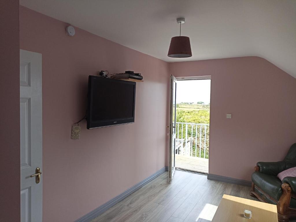 Foreen Lodge, Achill Island photo 1