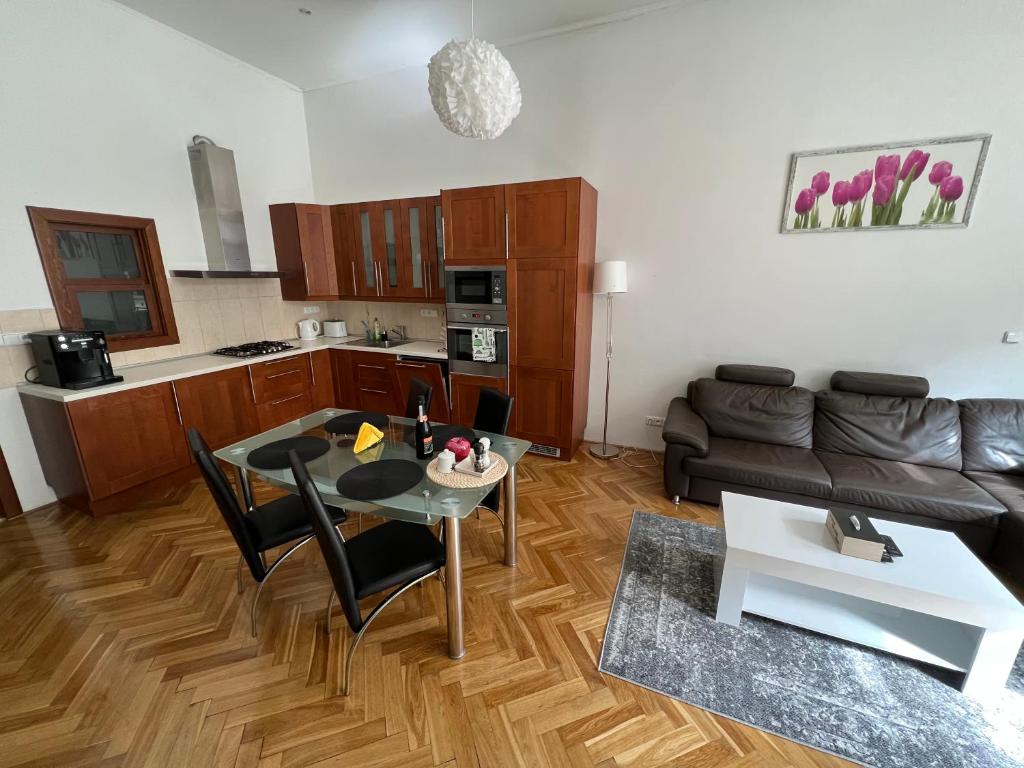 The Old town's apartment photo 2